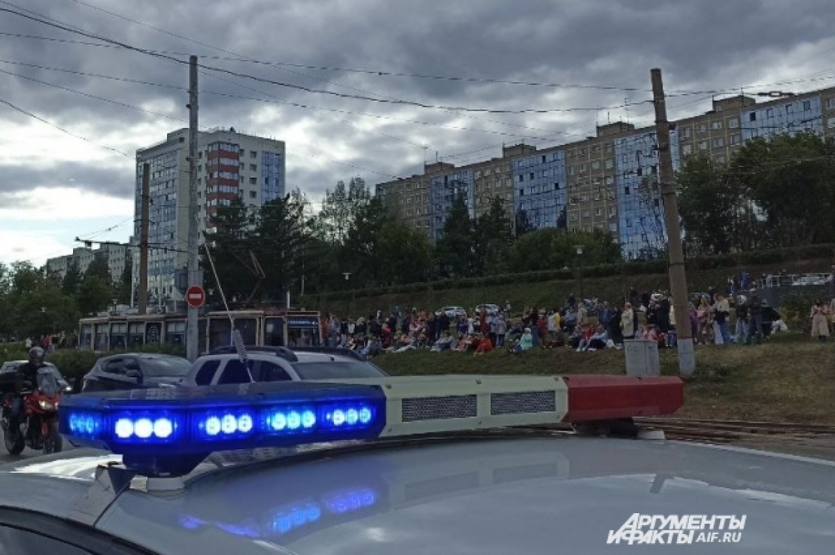    Обстоятельства происшествия выясняются