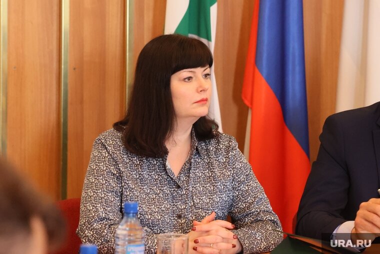    По данным источников, мэр Елена Ситникова уехала из города на неделю