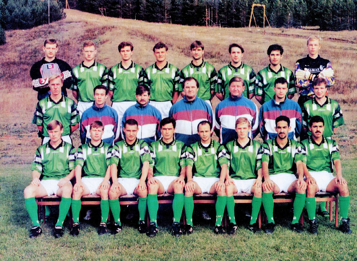 Футбольный клуб «КАМАЗ-Чаллы» образца 1995 года 