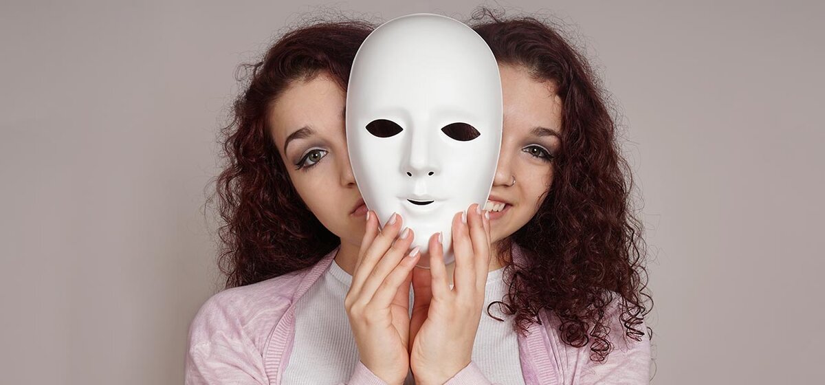 Источник этой фотографии https://yogaorama.com/