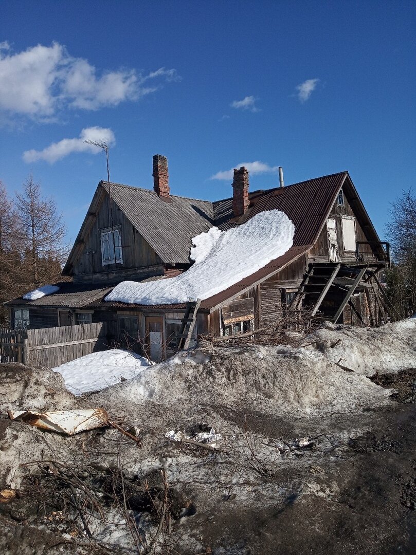 фото автора. Стареют дома в Карелии и по России Матушке.