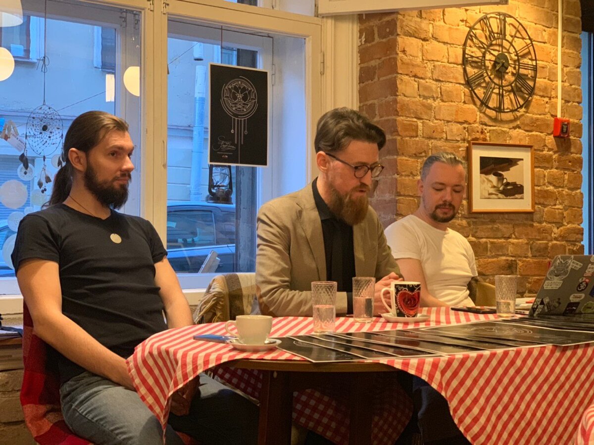 С. Иннер, Н. Старообрядцев и А. Захарченко на презентации «Белого цветка»