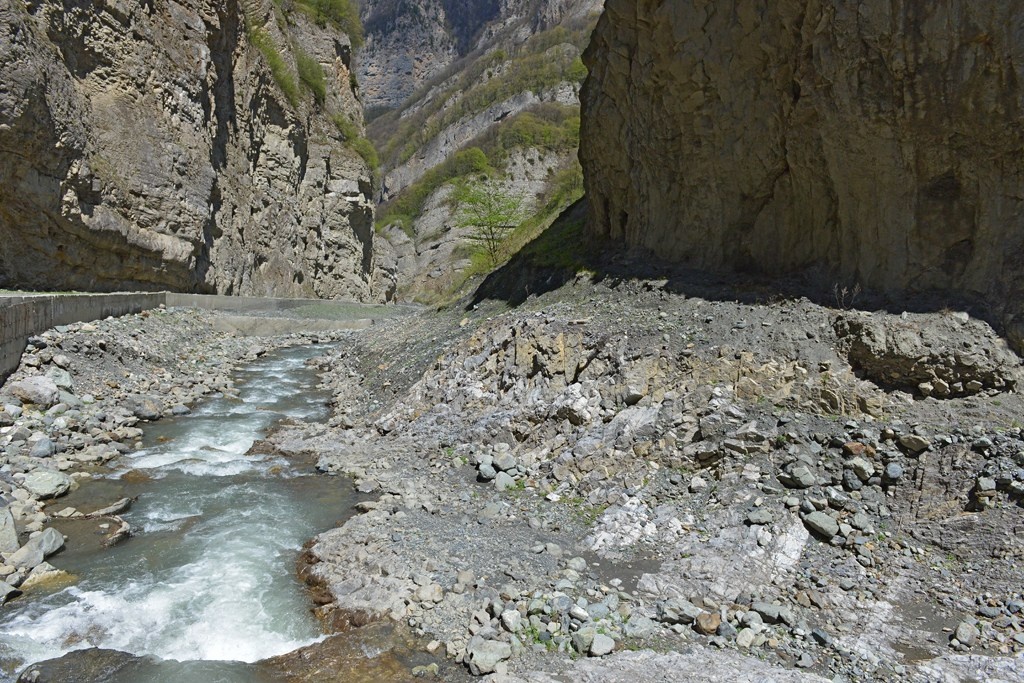 Источник фото:  https://i0.wp.com/img-fotki.yandex.ru/get/6304/30221378.e2/0_b2e7e_525abd33_orig.jpg 