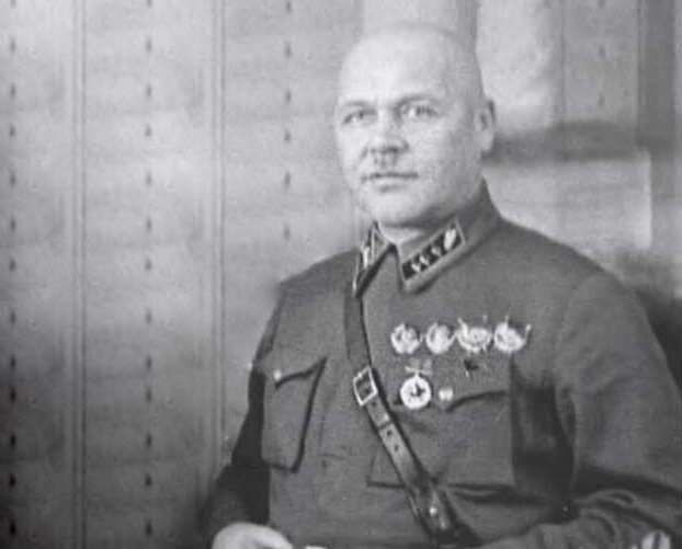 Расстрелянные генералы 1941. Павлов генерал армии 1941. Дмитрий григорьевич павлов. Генерал павлов командующий западным. Комкор д.