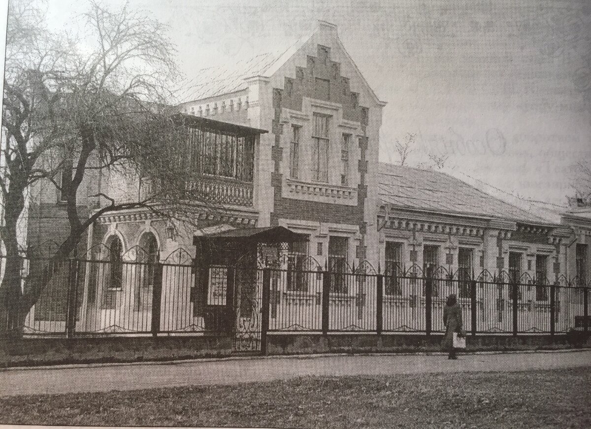 Особняк архитектора В.А.Филиппова. Конец 19 века, улица Постовая, 24