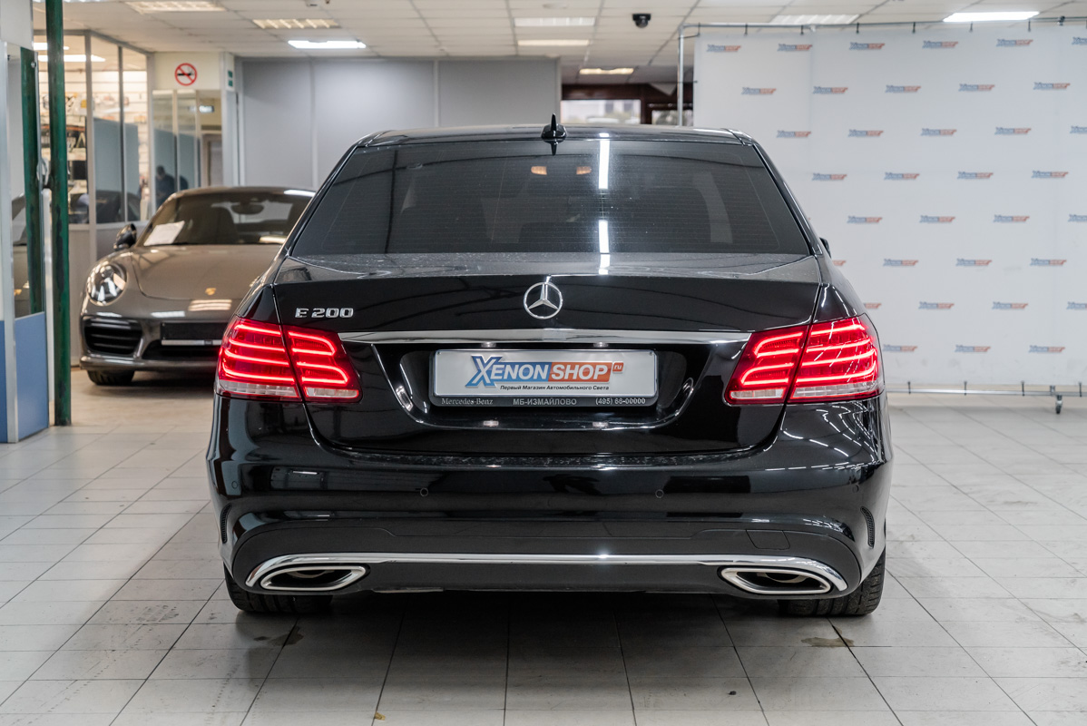 Mercedes Benz e 200 2015 черный