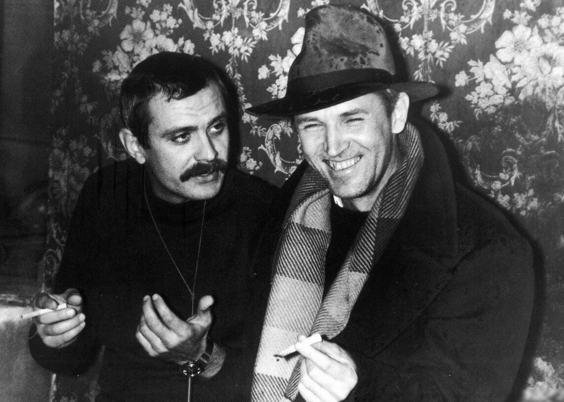 Михалков и Любшин на съёмках.