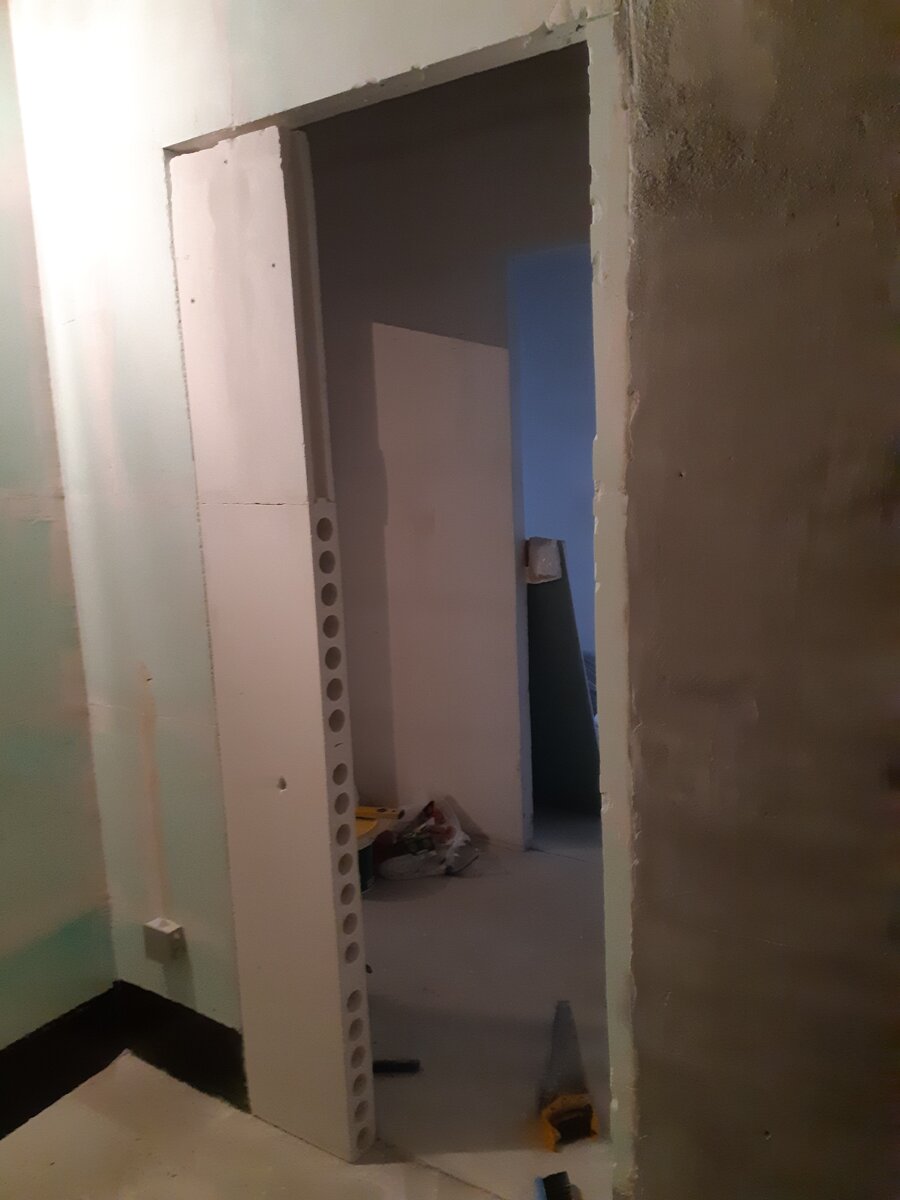 Сдвинул дверной проем, для чего - читайте подробную статью