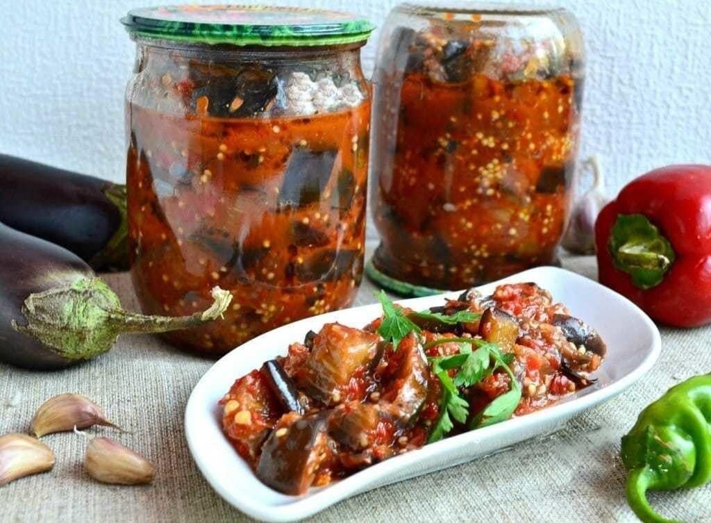 Вкусный «Охотничий» салат рецепт на зиму (с капустой и огурцами)