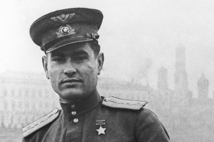 Герой Советского Союза Алексей Маресьев 
