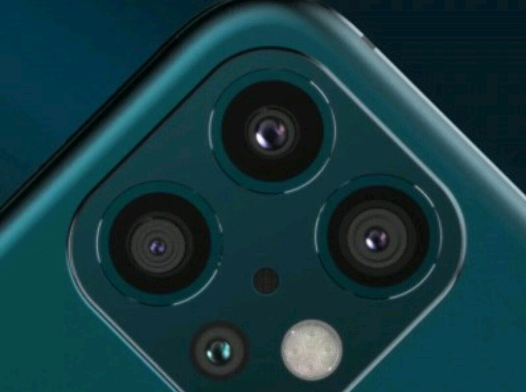 Разработчики, получившие доступ к бета-версии iOS 14.1.1, продолжают активно изучать прошивку в поисках информации о новых устройствах Apple. Ранее таким образом были обнаружены сведения об iPhone X, iPad Pro, AirPods Pro. В ходе последнего детального штурма кода одному из инсайдеров удалось найти схематическое изображение нового iPhone без выреза.


В ассортименте смартфонов Apple нет устройства, схожего со схематическим изображением, которое было найдено в iOS 14.1.1. Первое, что бросается в глаза, — отсутствие выреза под фронтальную камеру и датчики. Представленный на чертеже iPhone оснащён тонкими рамками по периметру дисплея.

 В прошивке также удалось найти упоминание некоторых любопытных функций будущего флагмана. Согласно описанию, новый iPhone получит тройную основную камеру и аппаратный лидар, который позволит эффективнее использовать приложения с дополненной реальностью. Также найдено упоминание магнитного трёхточечного коннектора для зарядки стилуса Apple Pencil.

 Инсайдеры уверены, что на представленном изображении показан iPhone 12 Pro Max, презентация которого предположительно состоится в начале осени 2020 года.
