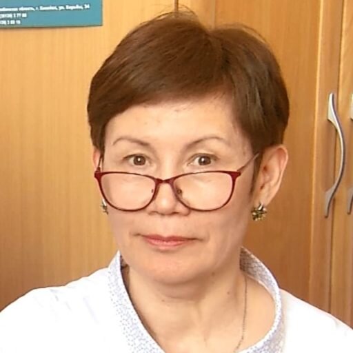 Жанна ПавельеваТерапевт, заведующая городской поликлиникой.