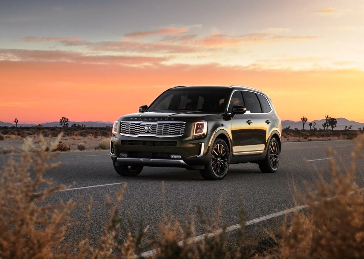 Внешний вид автомобиля: фото 1