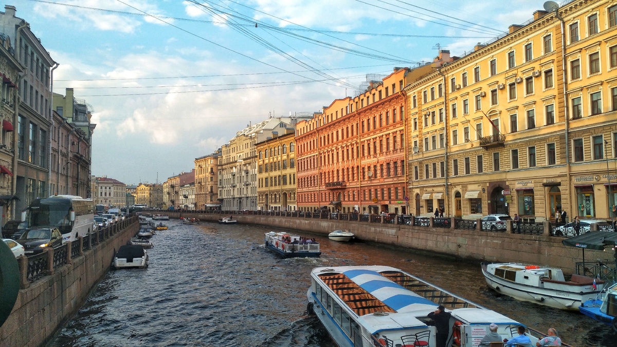 Санкт-Петербург, мы скучаем...