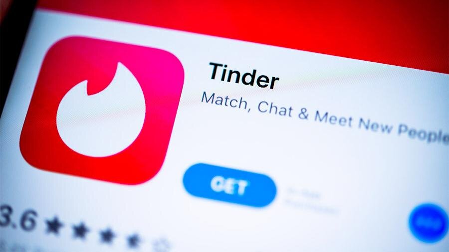 Tinder можно скачать в AppStore или Google Play Tinder можно скачать в AppStore или Google Play 