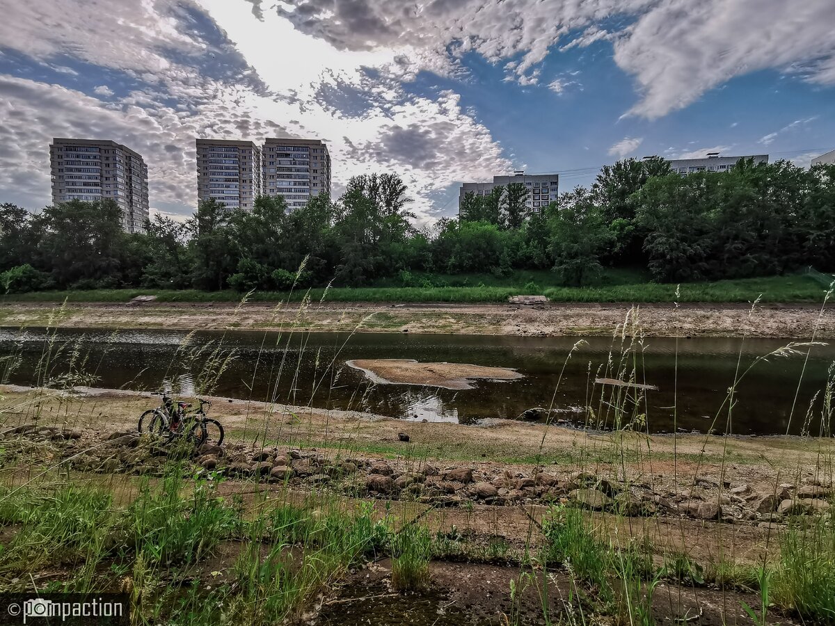 Пересохший канал им. Москвы