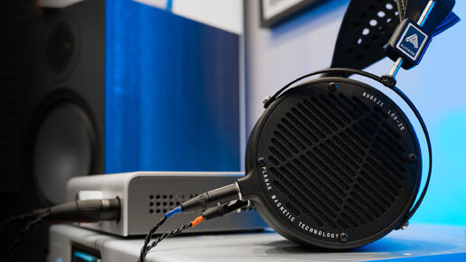 Самые доступные большие наушники Audeze – LCD-2 Classic