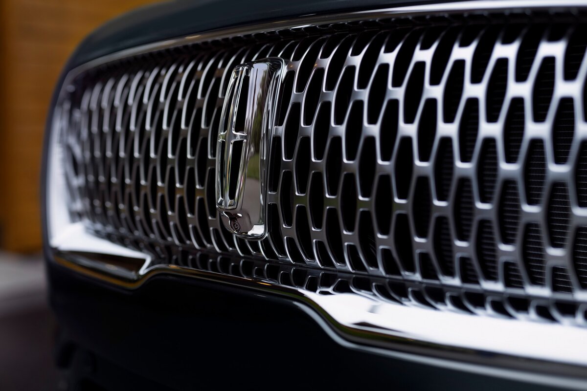 2021 Lincoln Nautilus дебютирует с роскошным интерьером в стиле Авиатора