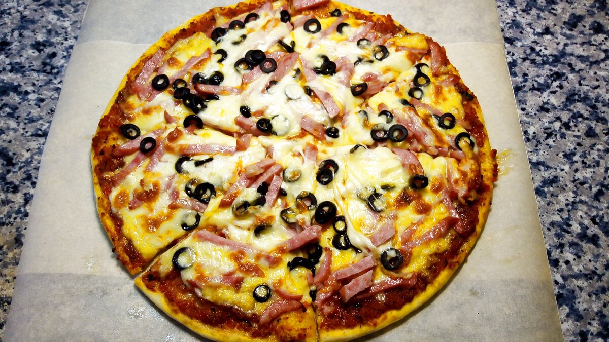 Пицца с индейкой и шалфеем, пошаговый рецепт с фото