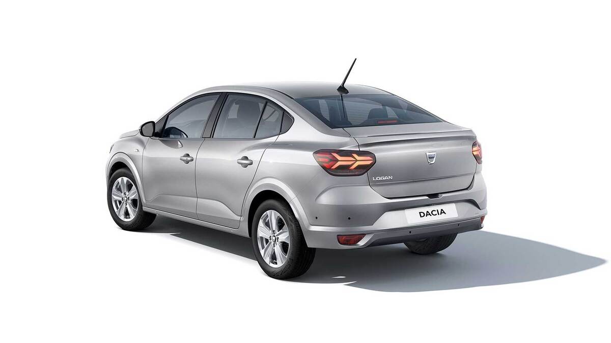 Первые официальные фото нового кузова Рено Логан 2021 года