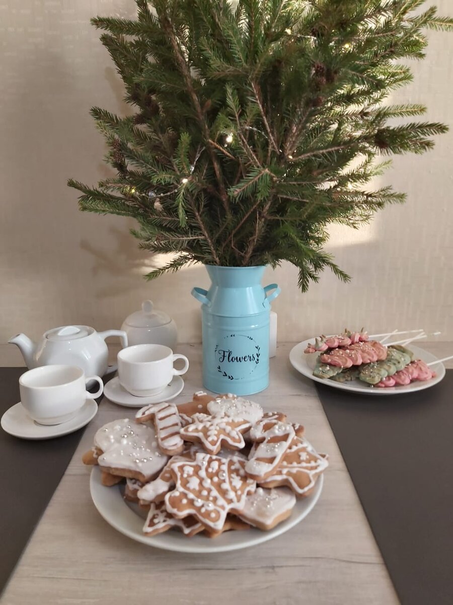 Наверняка монах Григорий Макар не подозревал, что в далеком будущем имбирные пряники по рецепту его предков будут украшать рождественские столы. 