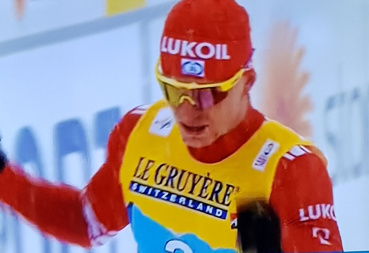 Александр Большунов