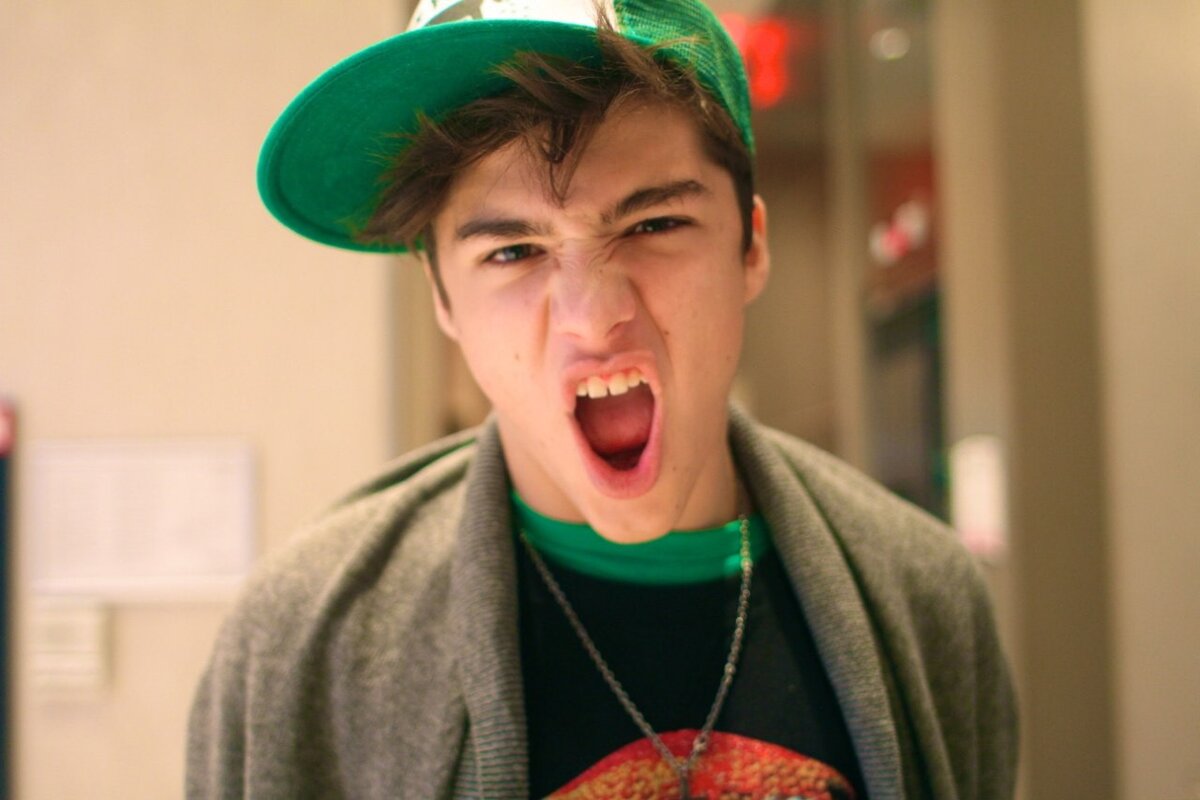 Странное поведение школьника