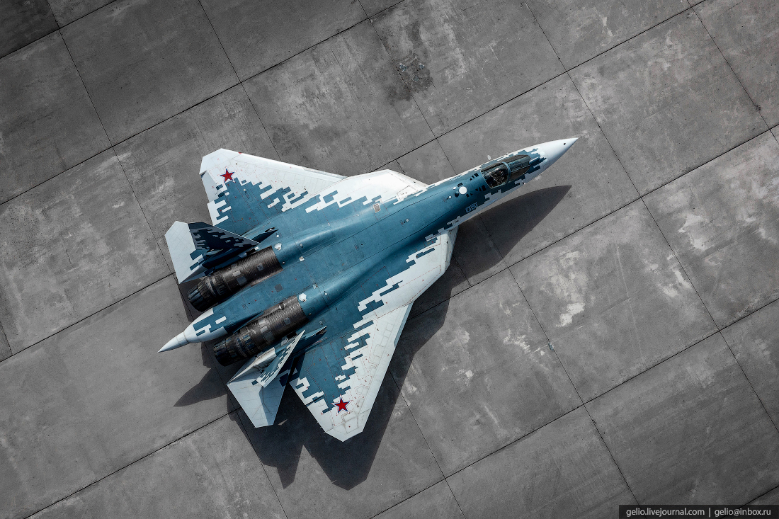 Самолет су-57. Сухой су-57. Поколение самолетов су 57. Самолет су-57. Су-57 в профиль.