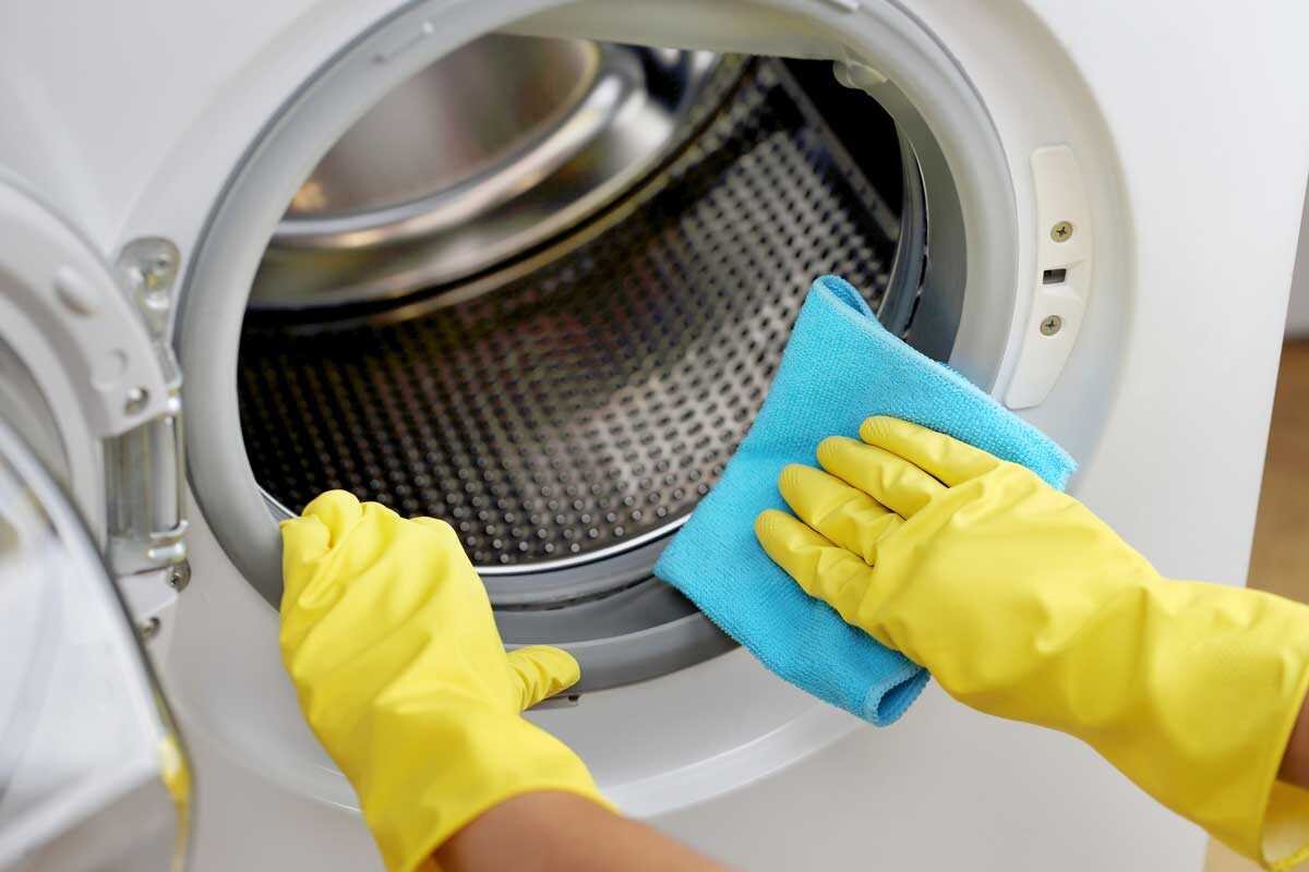 Неприятный запах в стиральной машинке