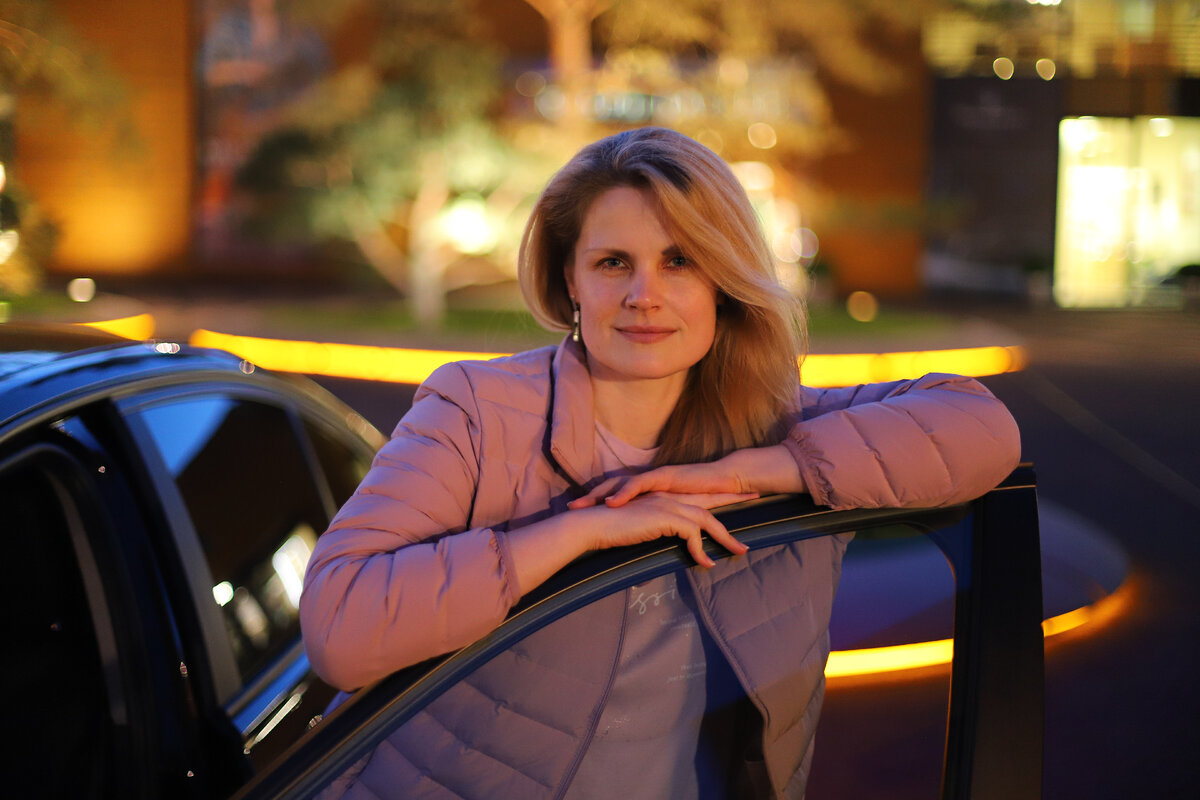 50mm, f/1.4, 1/160с, ISO 2000