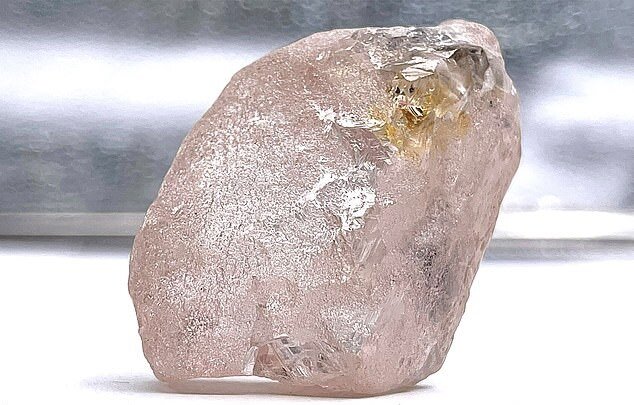    Розовый алмаз «Роза Луло»