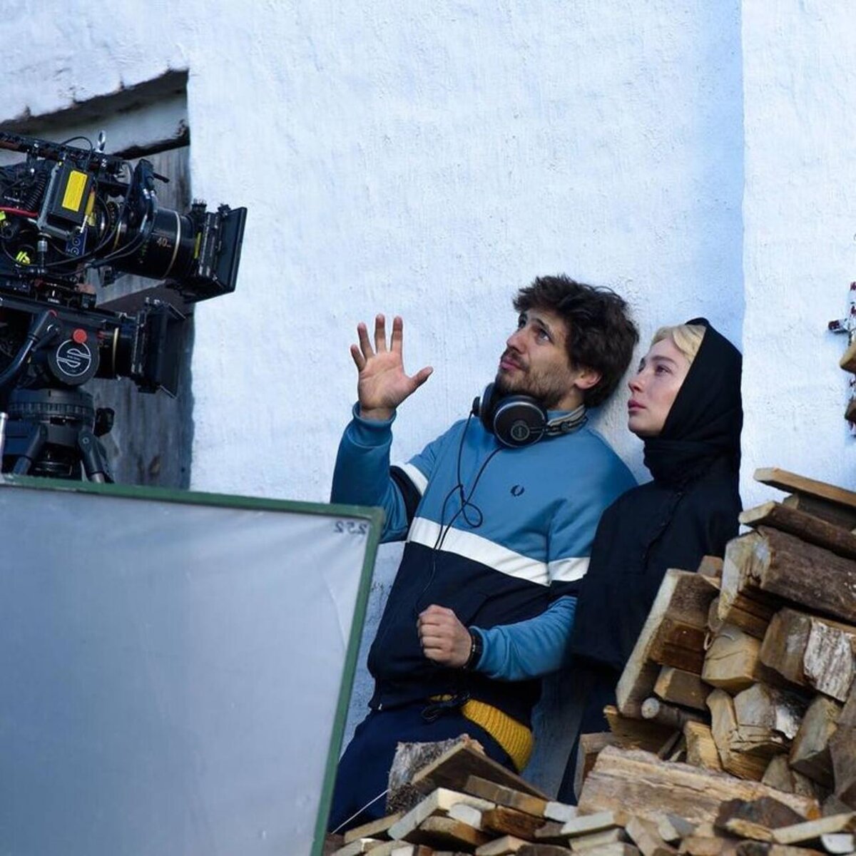    «Все молчали и слушали наезд»: Молочников о нервном срыве Ивлеевой на съемках «Монастыря» Соцсети