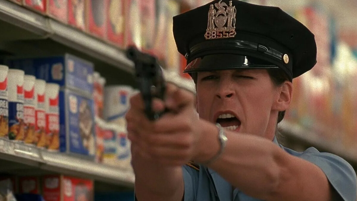 Голубая сталь. Blue Steel фильм. Голубая сталь фильм 1989. Джейми ли Кёртис голубая сталь. Джейми ли Кёртис вороненая сталь