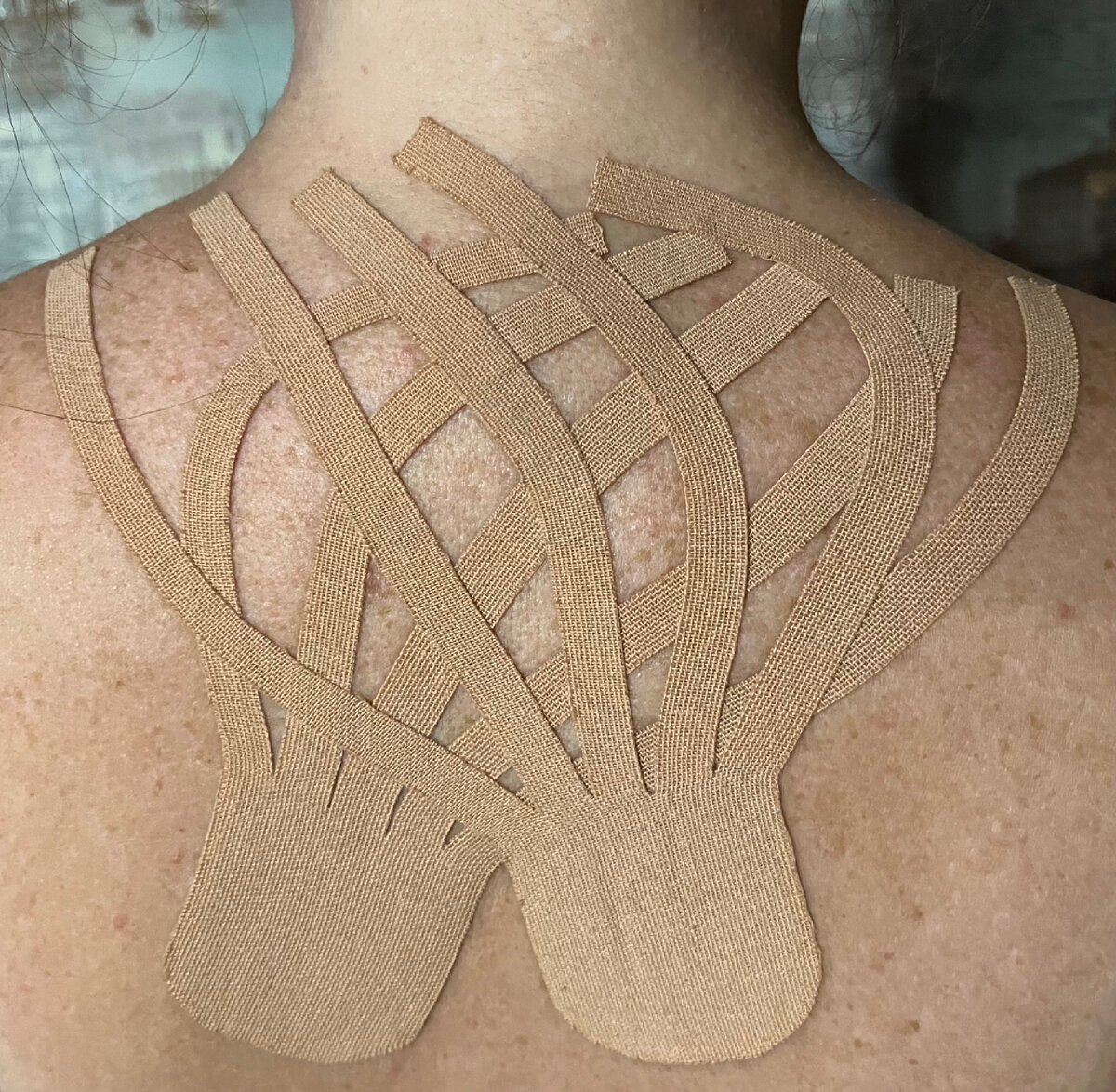 Чуть-чуть плетенка не получилась. Хотя плетенку снимать, мне кажется, будет сложнее.