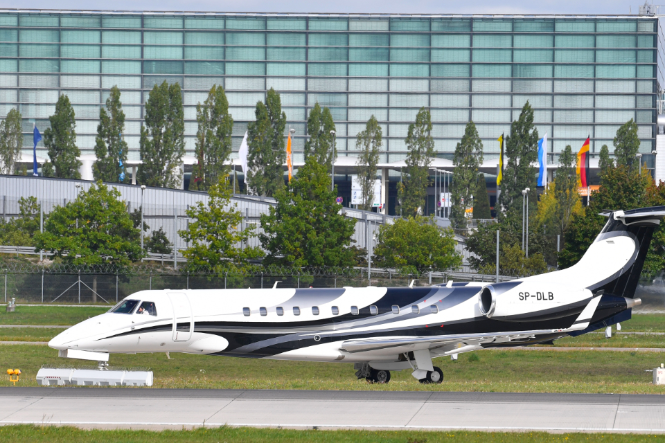 Embraer Legacy 600