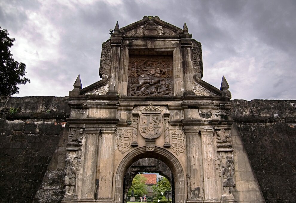 Интрамурос