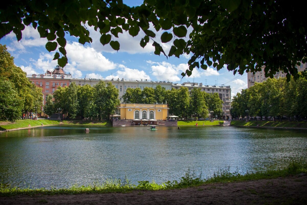 патриаршие пруды в москве