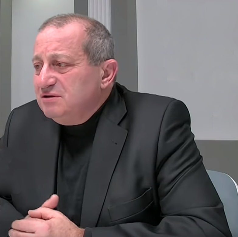 Яков Кедми.