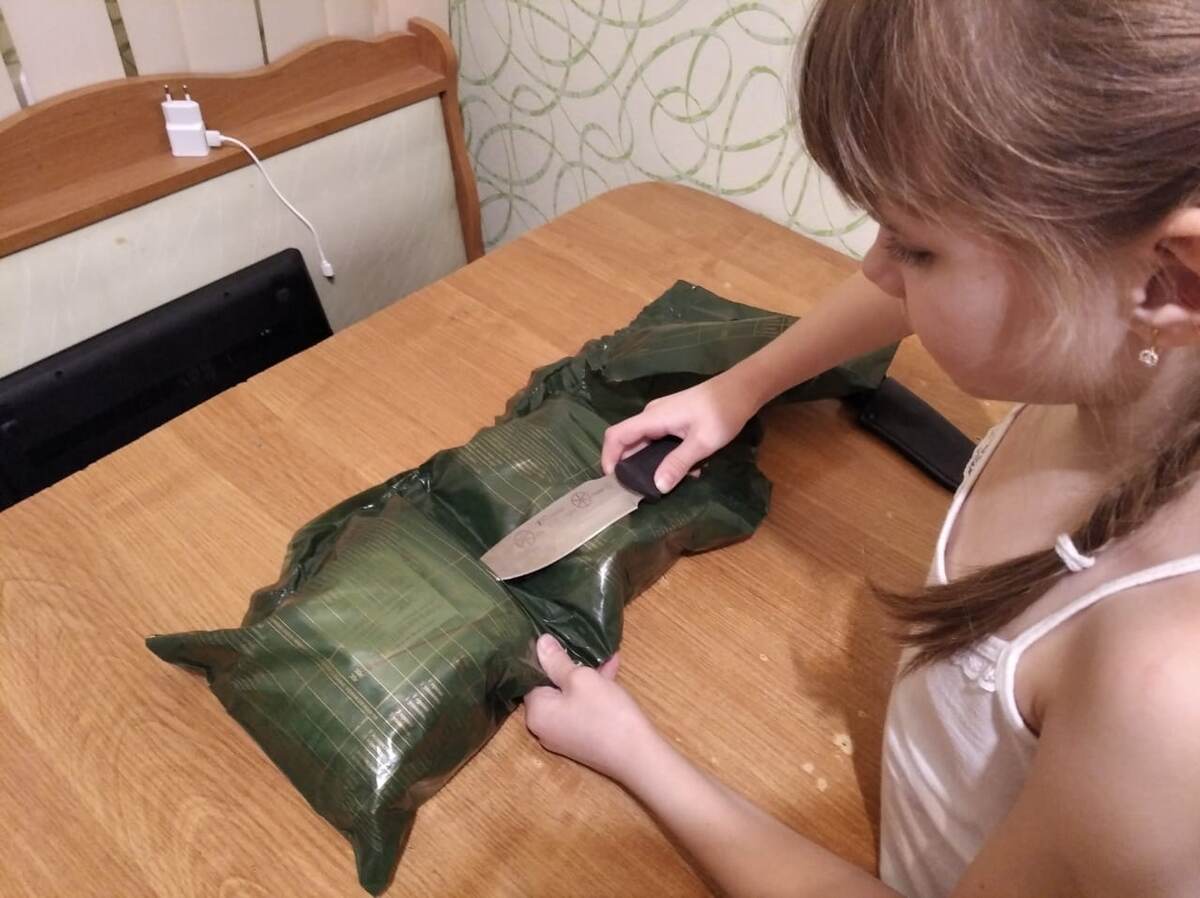 На этот раз вскрываем завтрак