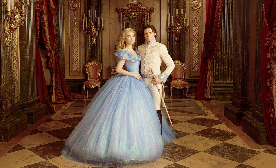 Вот такой должна быть Золушка, жена принца в представлении  народа. Кадр из фильма "Золушка".   Из свободных источников.