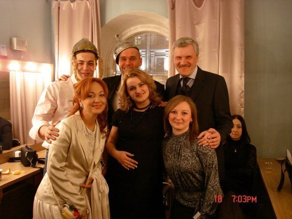 Андрей лавров родители фото