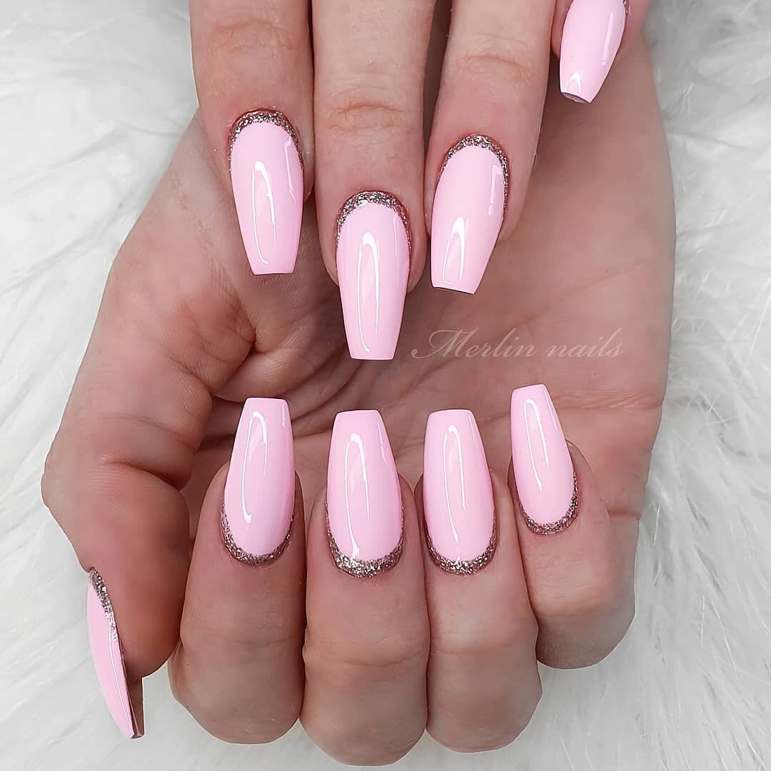 Розовый маникюр за март 2020 года