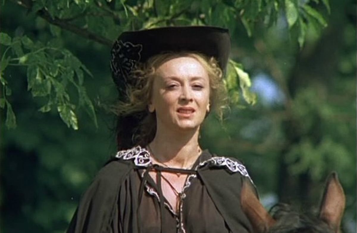 Маргарита Терехова в роли Миледи. Источник фото: Яндекс-картинки