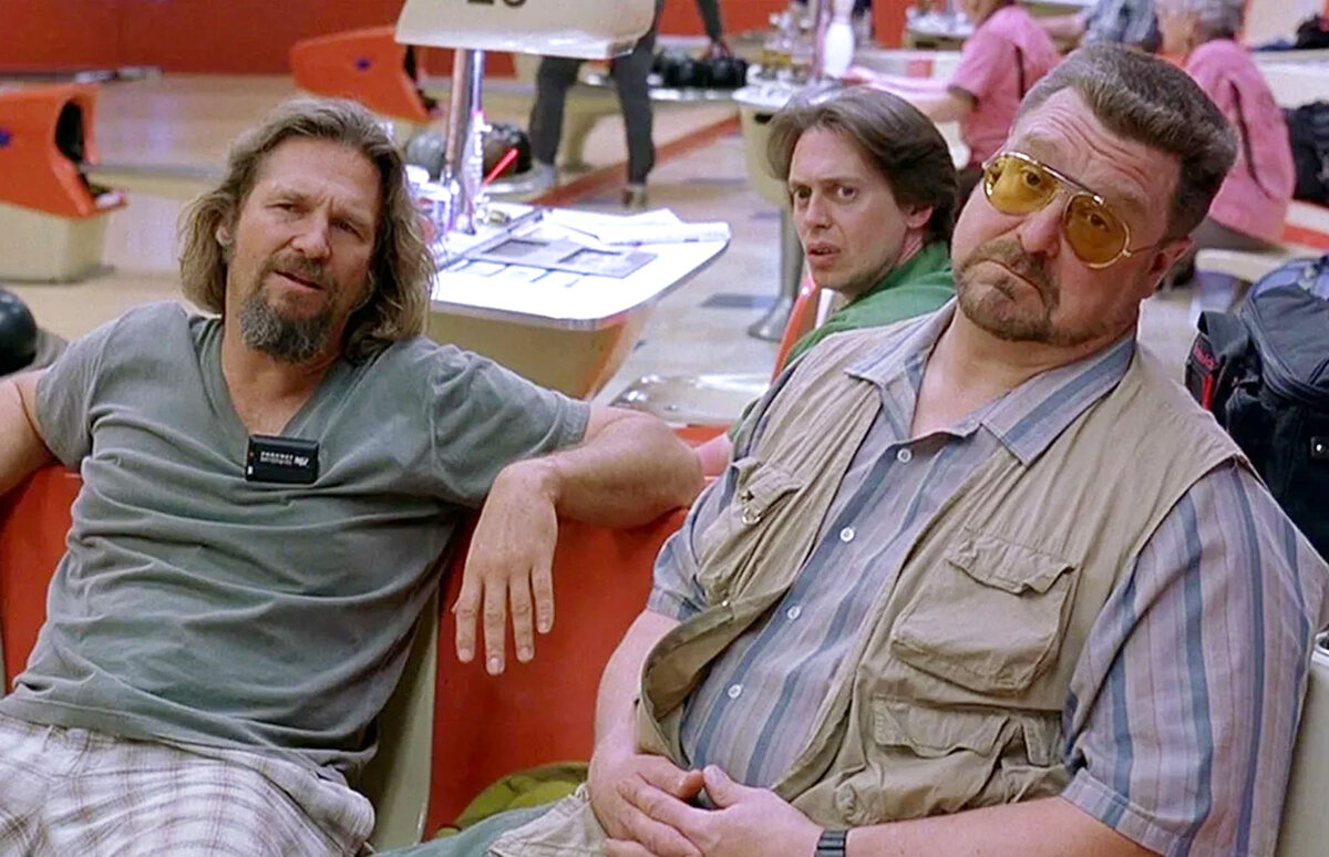 Чувак, Уолтер  и Донни в шоке от того, чтобы ты еще не смотрел этот фильм. Кадр из фильма "Большой Лебовски"
