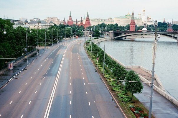 Пустая Москва. Источник Яндекс картинки