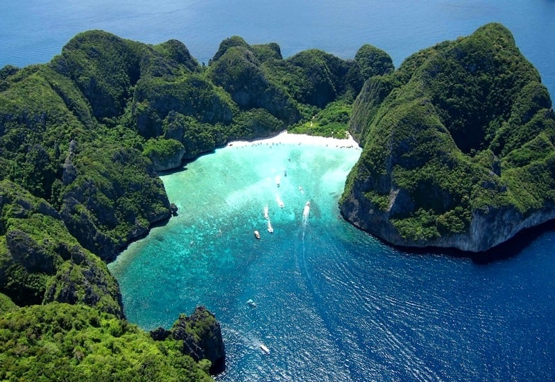 Один из лучших пляжей.