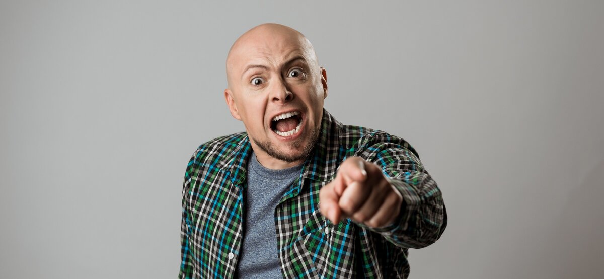 Общение с коллекторами вызывает страх почти у каждого должника. 