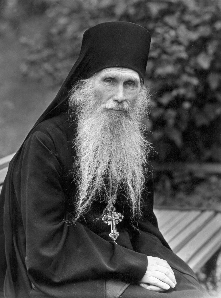 Лаврский духовник, архимандрит Кирилл Павлов.
