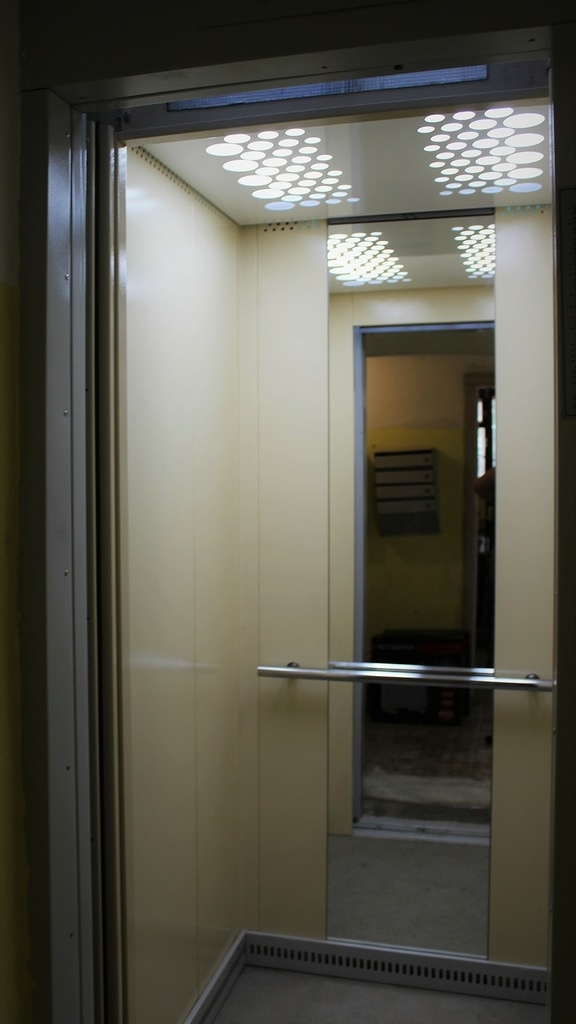 Кабина лифта