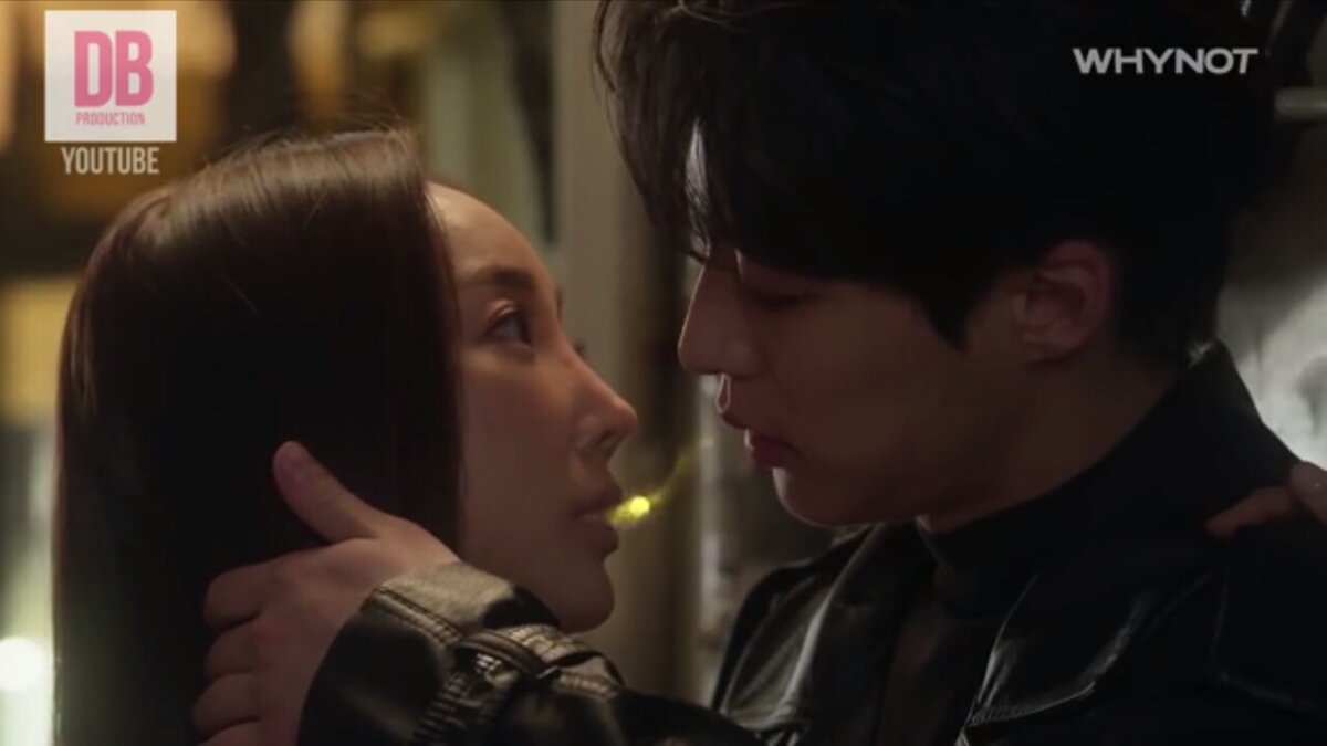 Кадр из дорамы Поцелуй демона, передача эмоций